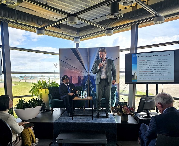 Tūrisma profesionāļi pulcējas uz «Ventspils tūrisma sa-lidojums 2025». Foto: Dace Kalsere 370691