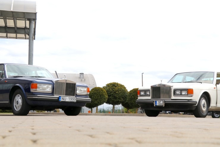 Latvijas transfēru kompānija «Ax Group» piedāvā izbraucienus un ceļojumus ar «Rolls-Royce» un šoferi 371093