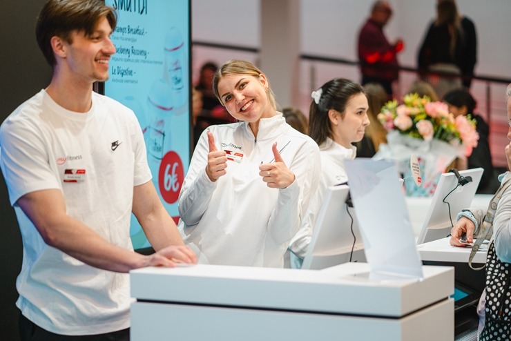 Daži fotomirkļi no jaunā sporta kluba «MyFitness Pļavnieki» biznesa centrā «MARS». Foto: Edijs Elksnis Daži fotomirkļi no jaunā sporta kluba «MyFitness Pļavnieki» biznesa centrā «MARS». Foto: Edijs Elksnis 371433