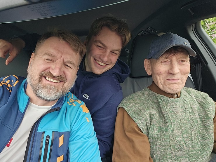 Travelnews.lv apceļo Latviju ar jauno un ceļojumiem draudzīgo «Audi A5 Avant» 371862