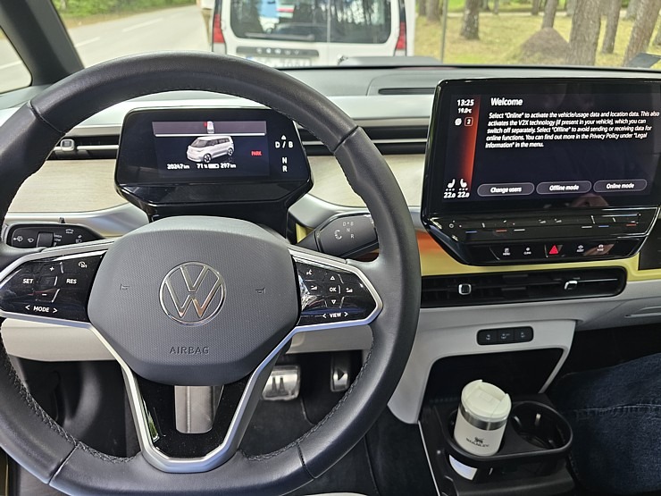 Travelnews.lv apmeklē jaudīgos Volkswagen komerctransporta zīmola dienas pasākumus 372062