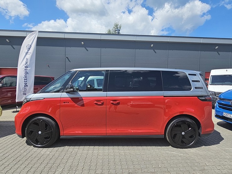 Travelnews.lv apmeklē jaudīgos Volkswagen komerctransporta zīmola dienas pasākumus 372044