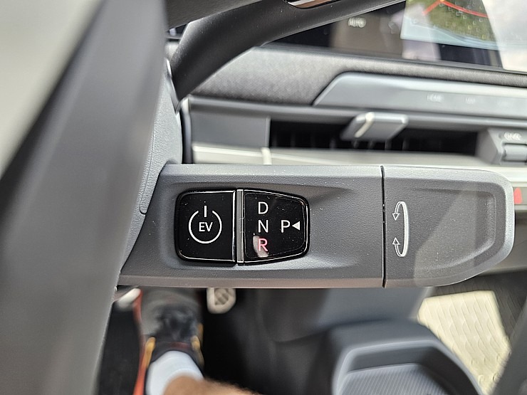 Travelnews.lv ceļo kopā ar «Gada auto» jaunajiem spēkratu pretendentiem 372180