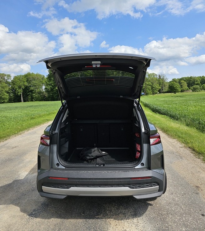 Travelnews.lv ceļo kopā ar «Gada auto» jaunajiem spēkratu pretendentiem 372185