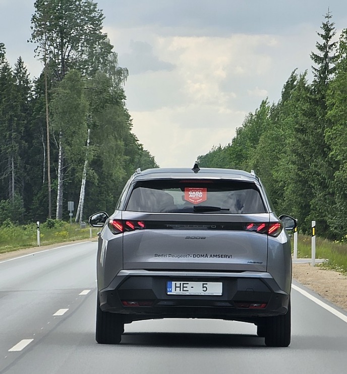 Travelnews.lv ceļo kopā ar «Gada auto» jaunajiem spēkratu pretendentiem 372203