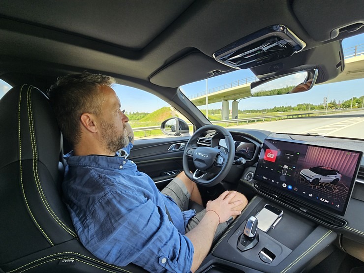 Travelnews.lv ceļo kopā ar «Gada auto» jaunajiem spēkratu pretendentiem 372205