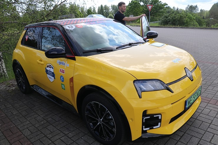Travelnews.lv ceļo kopā ar «Gada auto» jaunajiem spēkratu pretendentiem 372209
