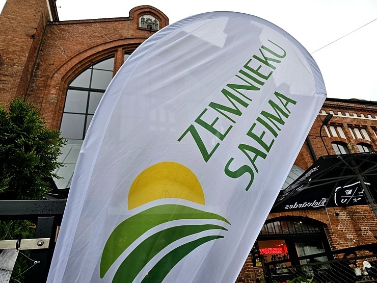 Apciemojam meistarklašu un degustāciju pasākumu «Steiks un sidrs satiekas Āgenskalnā» 372391