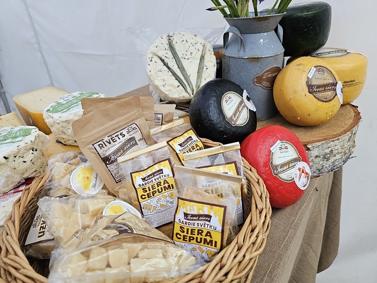 Apciemojam meistarklašu un degustāciju pasākumu «Steiks un sidrs satiekas Āgenskalnā» 372398