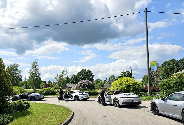 Apceļojam Latviju ar sešiem dažādiem Porsche 911 un 718 spēkratiem 372612