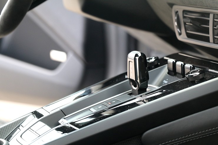 Apceļojam Latviju ar sešiem dažādiem Porsche 911 un 718 spēkratiem 372615