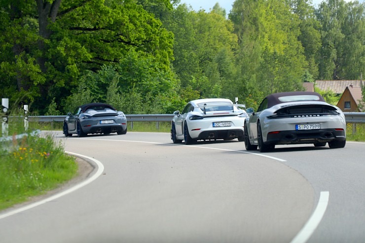 Apceļojam Latviju ar sešiem dažādiem Porsche 911 un 718 spēkratiem 372598