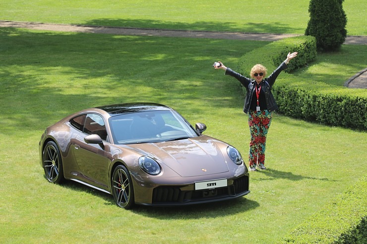 Iepazīstam 300 km garā maršrutā sešus dažādus Porsche 911 un 718 spēkratus 372657
