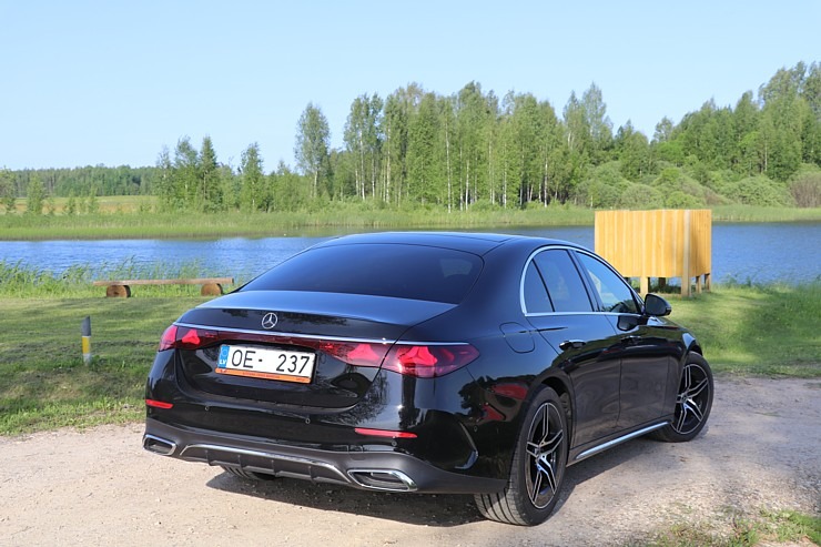 Sadarbībā ar auto nomu «SIXT Latvija» un «Mercedes-Benz E 200 Sedan» apceļojam Latgali 372759