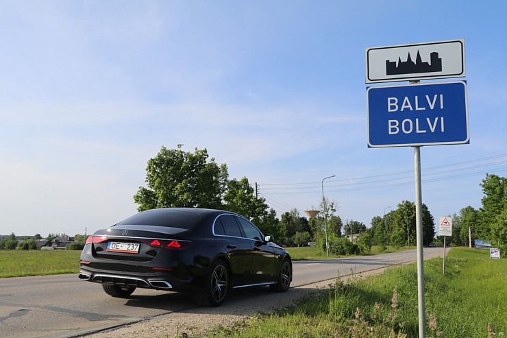 Sadarbībā ar auto nomu «SIXT Latvija» un «Mercedes-Benz E 200 Sedan» apceļojam Latgali 372761