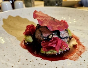 Vecrīgas Michelin saraksta viesnīcas «Grand Palace Hotel» restorāns «Seasons» piedāvā jaunu un izsmalcinātu ēdienkarti 28