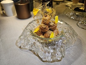 Vecrīgas Michelin saraksta viesnīcas «Grand Palace Hotel» restorāns «Seasons» piedāvā jaunu un izsmalcinātu ēdienkarti 40