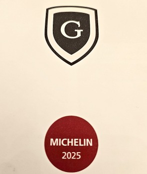 Vecrīgas Michelin saraksta viesnīcas «Grand Palace Hotel» restorāns «Seasons» piedāvā jaunu un izsmalcinātu ēdienkarti 50
