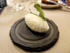 Vecrīgas Michelin saraksta viesnīcas «Grand Palace Hotel» restorāns «Seasons» piedāvā jaunu un izsmalcinātu ēdienkarti 7