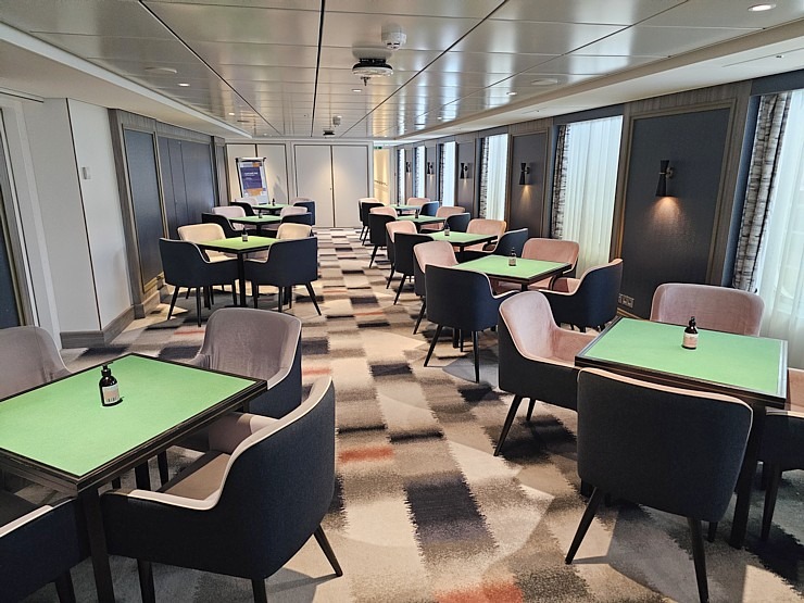 Rīgā pirmo reizi ienāk luksus kruīzu kuģis «Spirit of Adventure», kas pieder britu kompānijai «Saga Cruises» 373877