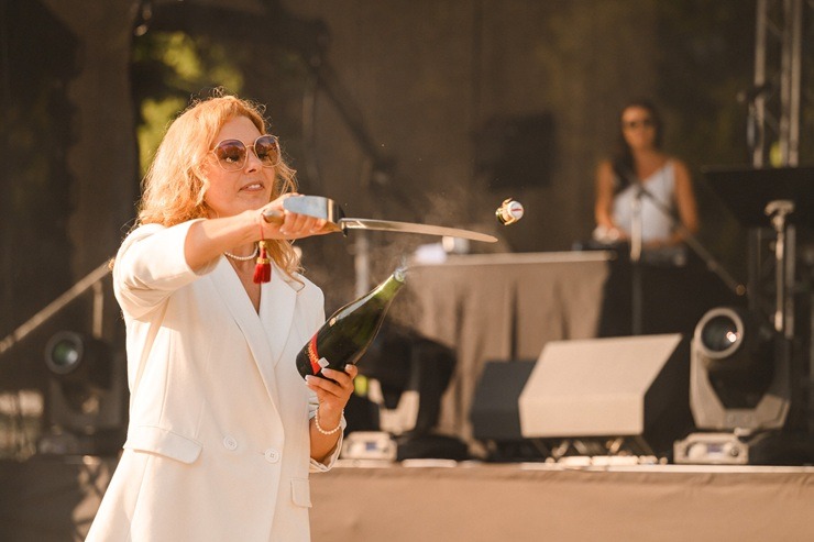 «L’elegante Pop-Up Picnic» – Baltā vasaras tradīcija, kas Rīgu iedvesmo jau vienpadsmito gadu 373924