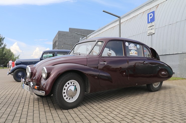 Daži foto mirkļi no Latvijas Antīko automobiļu kluba brauciena 2025.gada jūlijā 374414
