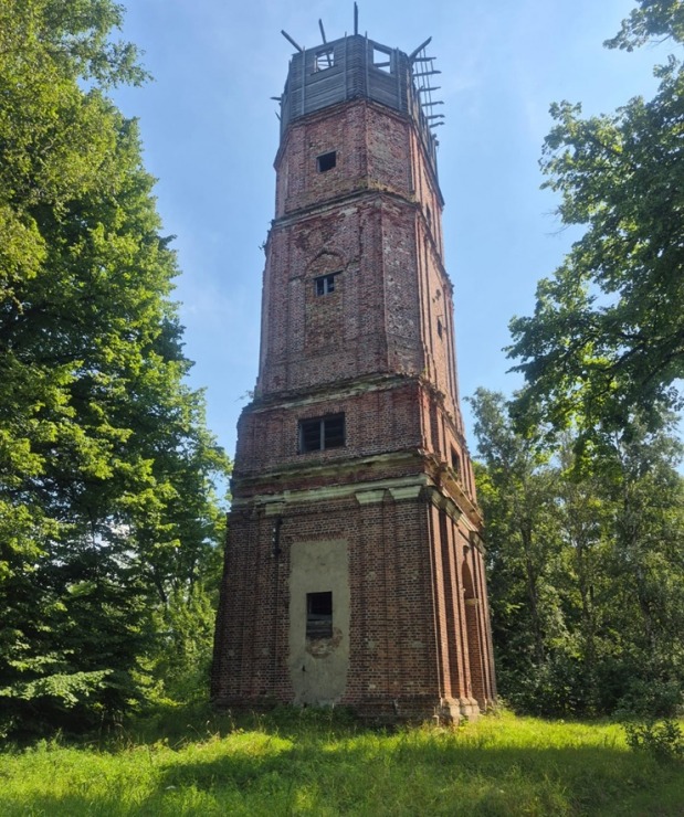 Travelnews.lv kopā ar ķepaini Šeidinu iepazīt Daugavgrīvas cietoksni Rīgā 374603