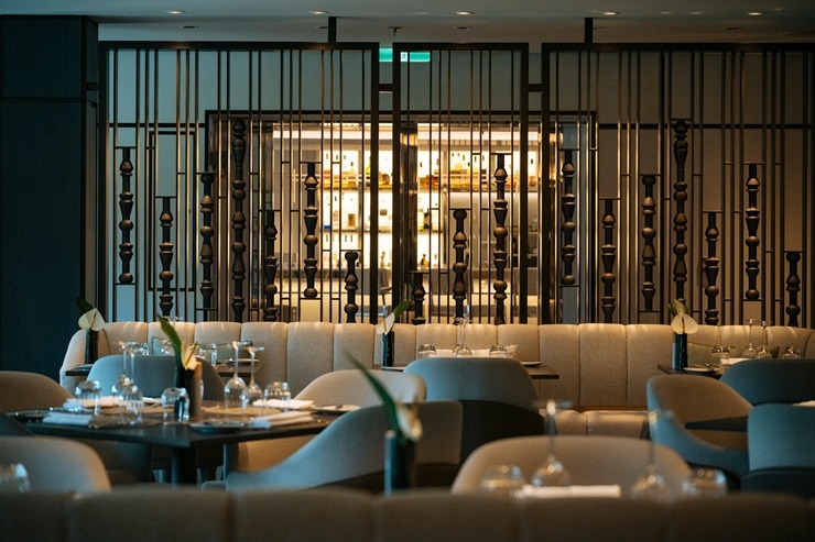 Rīgā ienāk pasaules slavenā zīmola «The Ritz-Carlton Yacht Collection» superjahta «ILMA». Foto: Valdis Skudre Rīgā ienāk pasaules slavenā zīmola «The Ritz-Carlton Yacht Collection» superjahta «ILMA». Foto: Valdis Skudre 374639