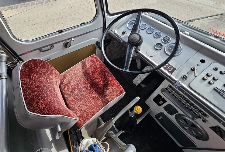 Retro autobusu festivāls - «Lux Express Latvia» atzīmē 30 gadu jubileju pasažieru pārvadājumu jomā 375428