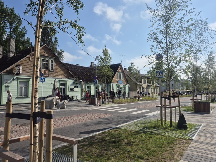 Travelnews.lv un Šeidins apciemo ziloņu, picu un parku karaļvalsti Pērnavu 375638