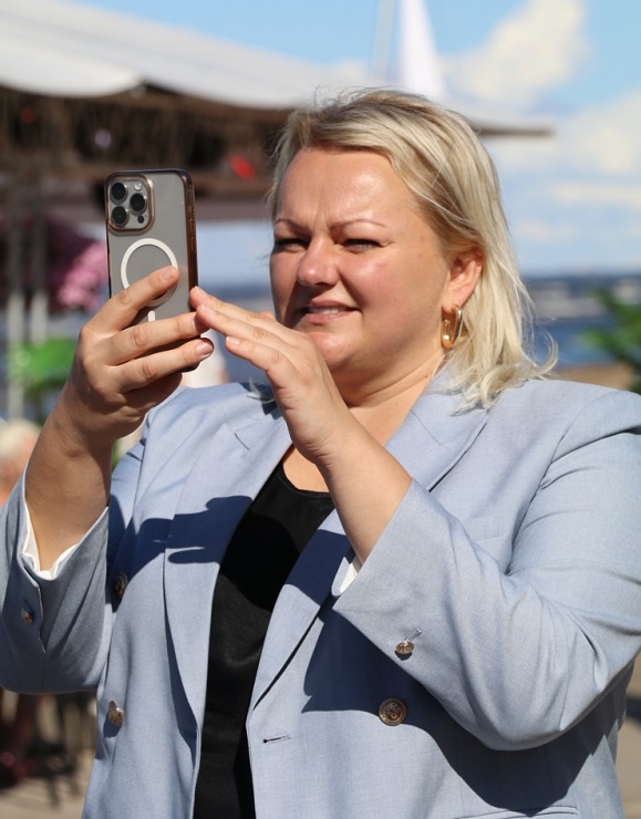 «Coral Travel Latvia» ar Turcijas viesnīcu tīklu «Maxx Royal Resorts» ielūdz tūrisma konsultantus uz Jūrmalu kopā ar bērniem 375725