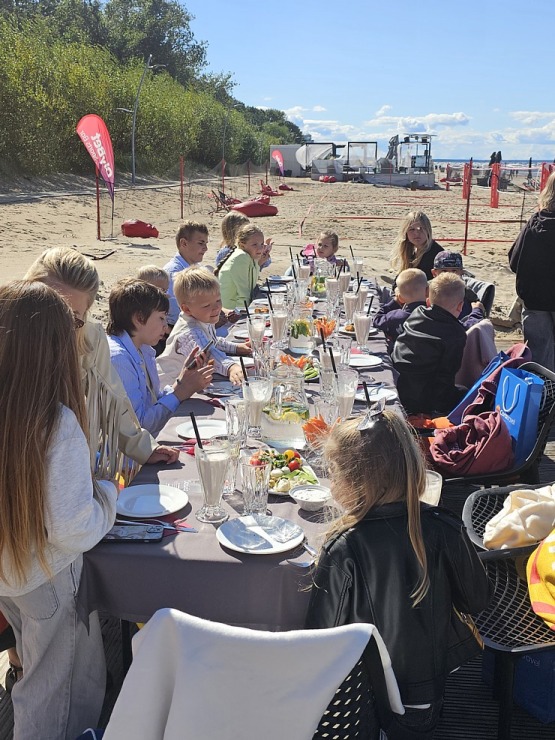 «Coral Travel Latvia» ar Turcijas viesnīcu tīklu «Maxx Royal Resorts» ielūdz tūrisma konsultantus uz Jūrmalu kopā ar bērniem 375690