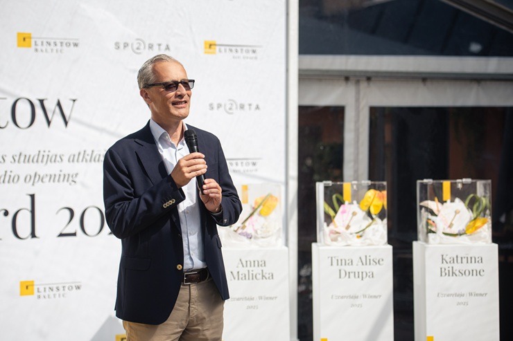 Rīgā, SPORTA 2 kvartālā atklāta «Linstow Art Award» mākslas studija 375734