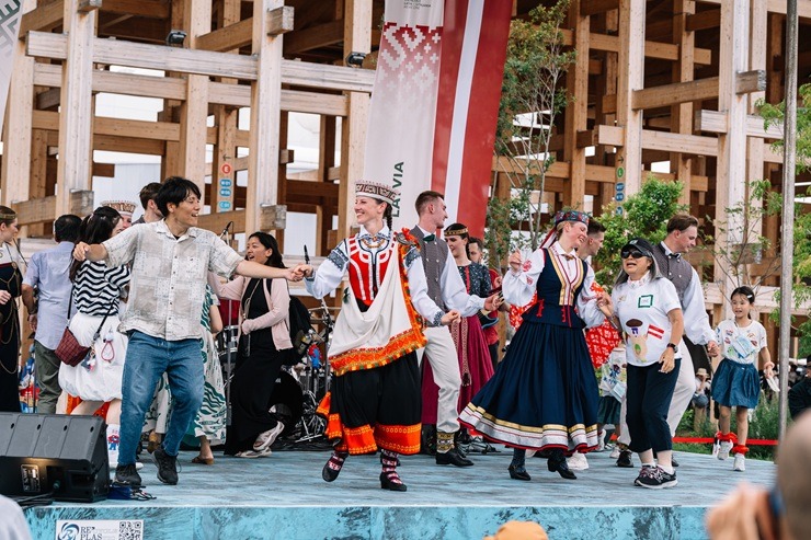 Izstādē «EXPO 2025 Osaka» Japānā atzīmē Baltijas dienu un piemin Baltijas ceļa gadadienu 375807