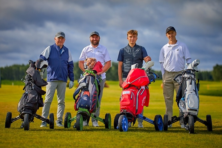 «Jurmala Golf Club & Hotel» ar Turcijas viesnīcu tīklu «Maxx Royal Resorts» rīko golfa turnīru Piņķos. Foto: Igors Timofejevs «Jurmala Golf Club & Hotel» ar Turcijas viesnīcu tīklu «Maxx Royal Resorts» rīko golfa turnīru Piņķos. Foto: Igors Timofejevs 375994