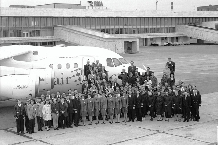 Latvijas nacionālās lidsabiedrības «airBaltic» 30 gadi bildēs 376027