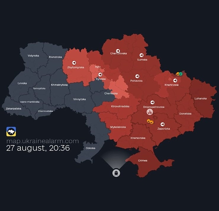 Daži foto mirkļi no Čerkasiem Ukrainā, kur tika nogādās Latvijā ziedotās skolas somas. Sadarbībā ar auto nomu «SIXT» Daži foto mirkļi no Čerkasiem Ukrainā, kur tika nogādās Latvijā ziedotās skolas somas. Sadarbībā ar auto nomu «SIXT» 376314