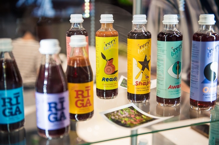 Ķīpsalā norit Baltijas lielākā pārtikas industrijas izstāde «Riga Food 2025», kurai ir jau 30 gadu dzimšanas diena. Foto: Ieva Makare Ķīpsalā norit Baltijas lielākā pārtikas industrijas izstāde «Riga Food 2025», kurai ir jau 30 gadu dzimšanas diena. Foto: Ieva Makare 376347