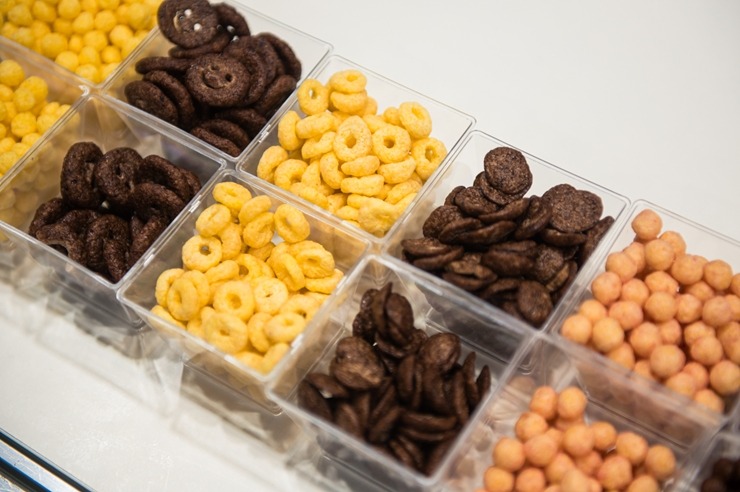 Ķīpsalā norit Baltijas lielākā pārtikas industrijas izstāde «Riga Food 2025», kurai ir jau 30 gadu dzimšanas diena. Foto: Ieva Makare Ķīpsalā norit Baltijas lielākā pārtikas industrijas izstāde «Riga Food 2025», kurai ir jau 30 gadu dzimšanas diena. Foto: Ieva Makare 376359