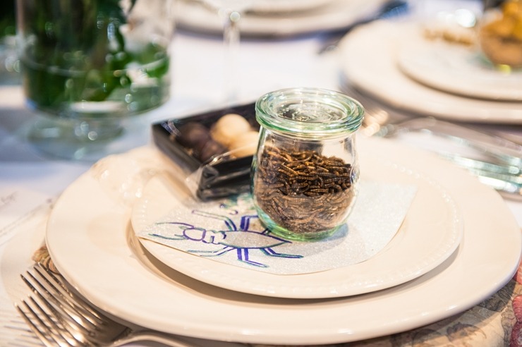 Ķīpsalā norit Baltijas lielākā pārtikas industrijas izstāde «Riga Food 2025», kurai ir jau 30 gadu dzimšanas diena. Foto: Ieva Makare Ķīpsalā norit Baltijas lielākā pārtikas industrijas izstāde «Riga Food 2025», kurai ir jau 30 gadu dzimšanas diena. Foto: Ieva Makare 376366