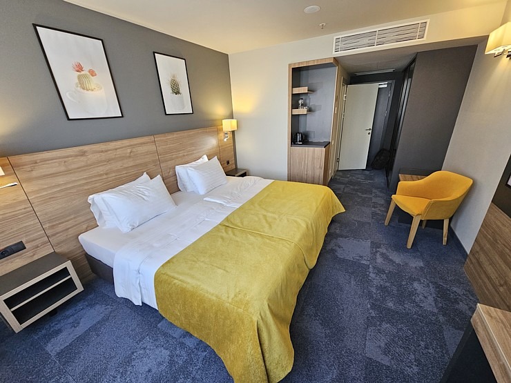 Kijivā nakšņojam viesnīcā «Favor Park Hotel». Sadarbībā ar SIXT 376554