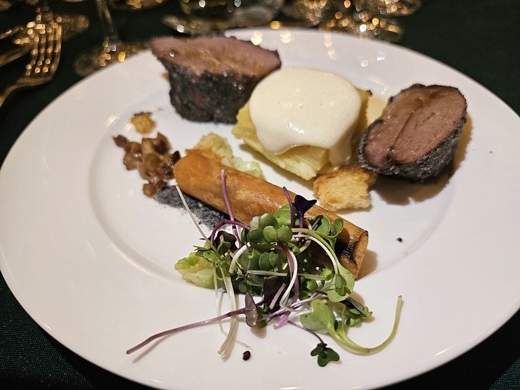«Latvijas gada pavārs 2025» Emīls Skalbergs, restorāns «John - John chefs hall» un «Latvijas pavārzellis 2025» - Rota Gundega Klētniece, restorāns «Fe «Latvijas gada pavārs 2025» Emīls Skalbergs, restorāns «John - John chefs hall» un «Latvijas pavārzellis 2025» - Rota Gundega Klētniece, restorāns «Fe 376649
