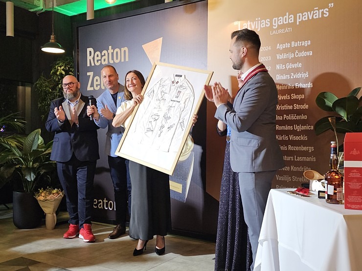«Latvijas gada pavārs 2025» Emīls Skalbergs, restorāns «John - John chefs hall» un «Latvijas pavārzellis 2025» - Rota Gundega Klētniece, restorāns «Fe «Latvijas gada pavārs 2025» Emīls Skalbergs, restorāns «John - John chefs hall» un «Latvijas pavārzellis 2025» - Rota Gundega Klētniece, restorāns «Fe 376667