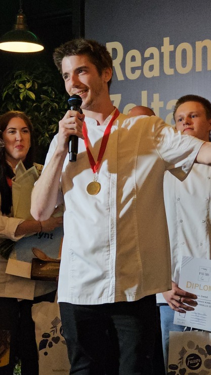 «Latvijas gada pavārs 2025» Emīls Skalbergs, restorāns «John - John chefs hall» un «Latvijas pavārzellis 2025» - Rota Gundega Klētniece, restorāns «Fe «Latvijas gada pavārs 2025» Emīls Skalbergs, restorāns «John - John chefs hall» un «Latvijas pavārzellis 2025» - Rota Gundega Klētniece, restorāns «Fe 376675