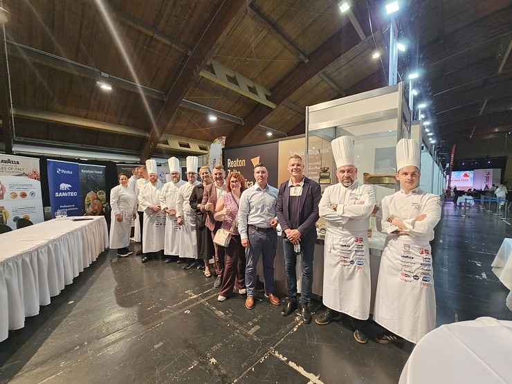 Prestižo kulinārijas konkursa «Bocuse dOr Latvia 2025» balvu iegūst šefpavārs Dinārs Zvirgzdiņš 376800
