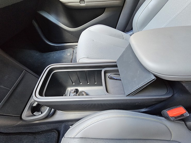 Apceļojam Rīgu ar elektrisko vāģi «Lynk & Co 02» no Ķīnas, ko Latvijā pārstāv «Mūsa Motors Rīga» Apceļojam Rīgu ar elektrisko vāģi «Lynk & Co 02» no Ķīnas, ko Latvijā pārstāv «Mūsa Motors Rīga» 376881