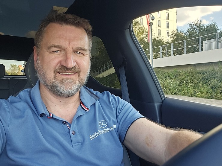 Apceļojam Rīgu ar elektrisko vāģi «Lynk & Co 02» no Ķīnas, ko Latvijā pārstāv «Mūsa Motors Rīga» Apceļojam Rīgu ar elektrisko vāģi «Lynk & Co 02» no Ķīnas, ko Latvijā pārstāv «Mūsa Motors Rīga» 376882