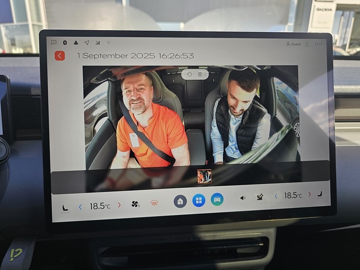 Apceļojam Rīgu ar elektrisko vāģi «Lynk & Co 02» no Ķīnas, ko Latvijā pārstāv «Mūsa Motors Rīga» Apceļojam Rīgu ar elektrisko vāģi «Lynk & Co 02» no Ķīnas, ko Latvijā pārstāv «Mūsa Motors Rīga» 376885