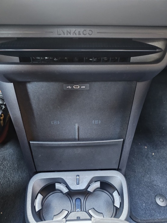 Apceļojam Rīgu ar elektrisko vāģi «Lynk & Co 02» no Ķīnas, ko Latvijā pārstāv «Mūsa Motors Rīga» Apceļojam Rīgu ar elektrisko vāģi «Lynk & Co 02» no Ķīnas, ko Latvijā pārstāv «Mūsa Motors Rīga» 376888