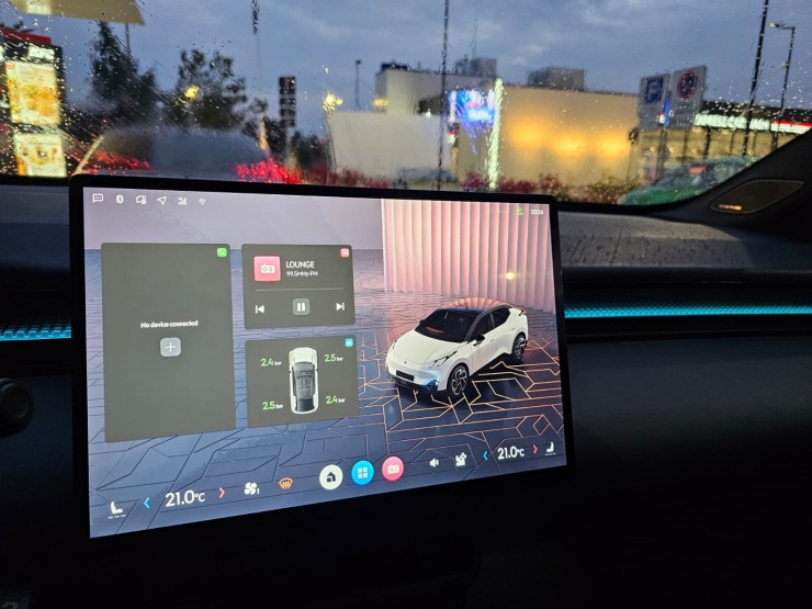 Apceļojam Rīgu ar elektrisko vāģi «Lynk & Co 02» no Ķīnas, ko Latvijā pārstāv «Mūsa Motors Rīga» Apceļojam Rīgu ar elektrisko vāģi «Lynk & Co 02» no Ķīnas, ko Latvijā pārstāv «Mūsa Motors Rīga» 376902